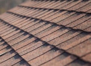 Read more about the article Choosing the Right Roofing Material for Your Home