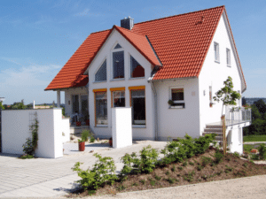 Read more about the article Roof Resilience: Exploring Sustainable Solutions for Longevity
