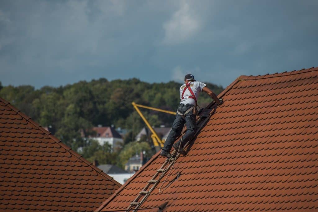Read more about the article Roof Repair Vs Replacement