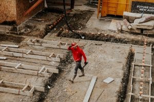Read more about the article Four Benefits of Hiring Roofing Contractors for Damage Repairs
