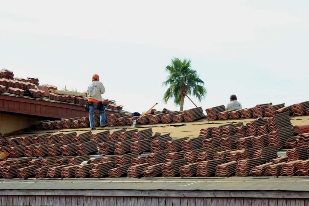Read more about the article Why Is It a Good Idea to Get a Roof Inspection After Buying a House?